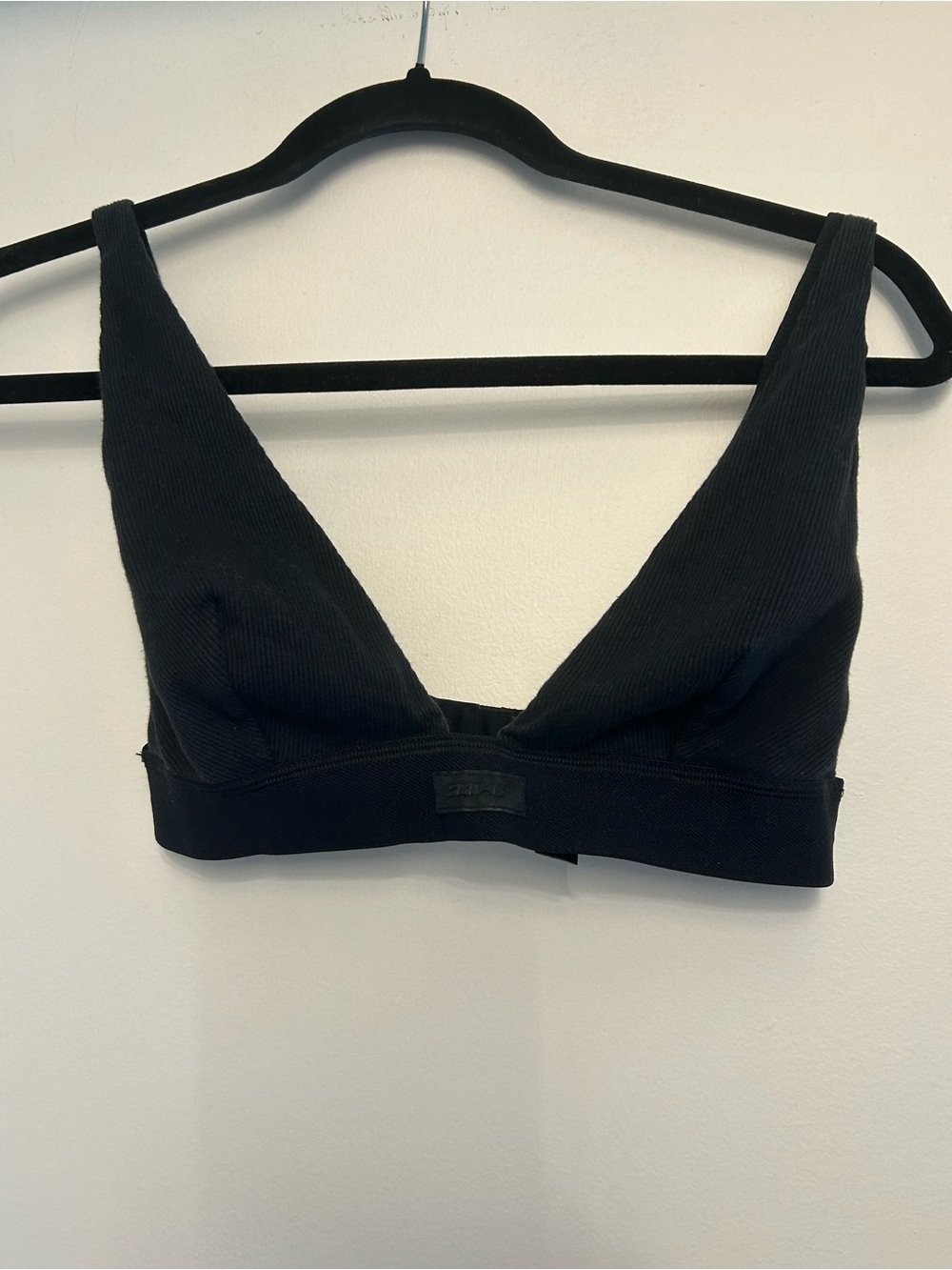 SKIMS Black Cotton Plunge Bralette